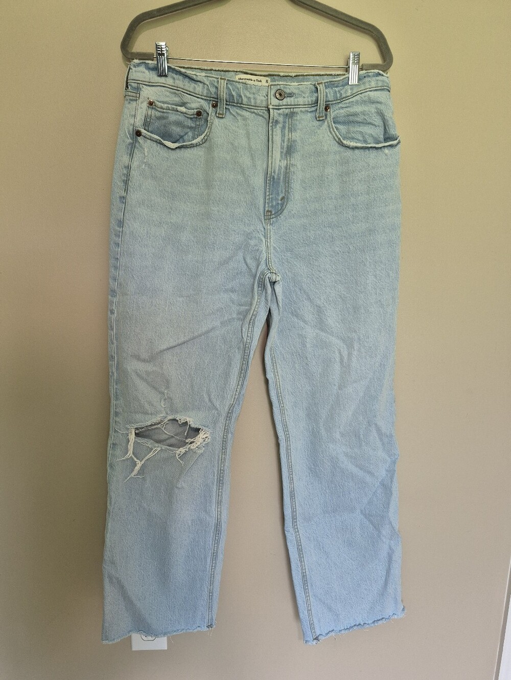 Abercrombie & Fitch 90's Relaxed Jean
